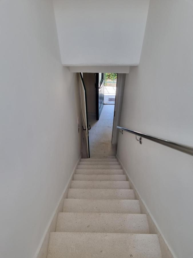 Studio Apartment Rosalie สปลิท ภายนอก รูปภาพ